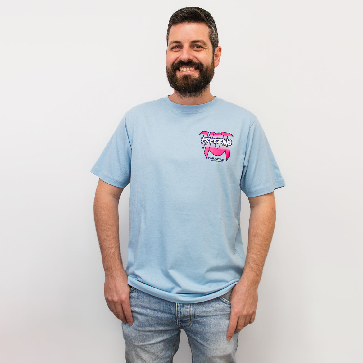 Mens Freezing Hot 90s T-Shirt - Blue