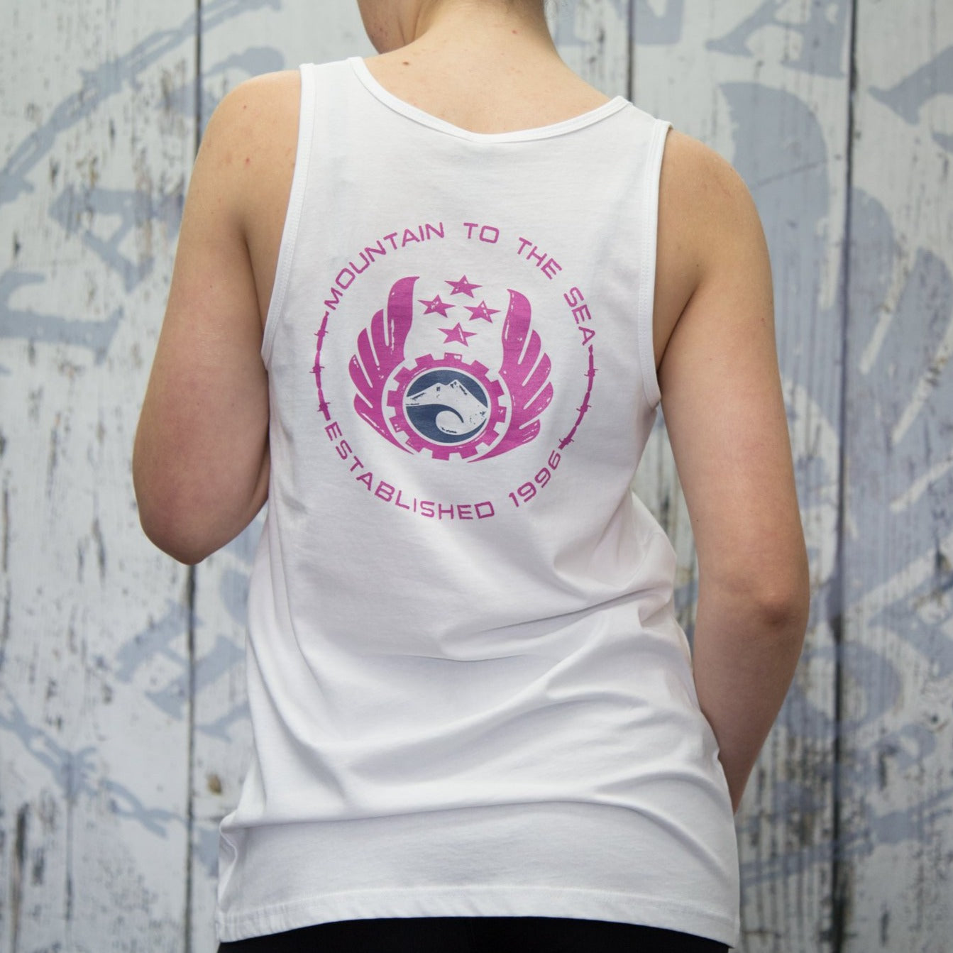 Womens Mountain To Sea Singlet