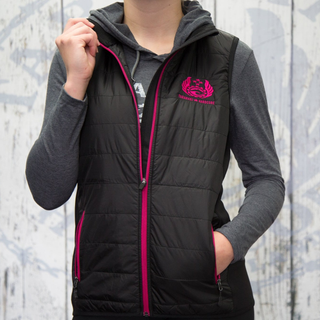 Womens Fleece Wings Vest - Black/Pink