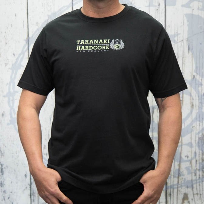 Mens Mountain To Sea T-Shirt - Black/Lime